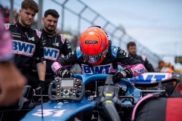 Esteban Ocon (FRA, BWT Alpine F1 Team, 31) steigt aus dem Auto aus, Startaufstellung, CAN, Formel 1 Weltmeisterschaft, Grand Prix von Kanada, Circuit de Gilles Villeneuve Montreal, Rennen, 18.06.2023 CAN, Formel 1 Weltmeisterschaft, Grand Prix von Kanada, Circuit de Gilles Villeneuve Montreal, Rennen, 18.06.2023 Montreal Copyright: xEibner Memmlerx EP_MMR