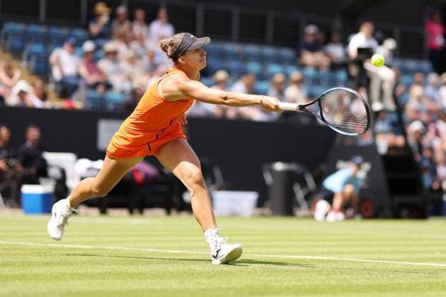 Mandatory Credit: Photo by Ryan Browne Shutterstock (13975088p) Magda Linette of Poland during her round of 32 match against Jasmine Paolini of Italy. Rothesay Classic, Day One, Tennis, Edgbaston Priory Club, Birmingham, UK - 19 Jun 2023 Rothesay Classic, Day One, Tennis, Edgbaston Priory Club, Birmingham, UK - 19 Jun 2023  Copyright: xRyanxBrowne Shutterstockx 13975088p