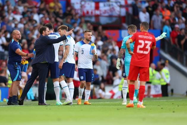 Manchester, England, June 19th 2023: England Head Coach Gareth Southgate gives his team instructions during the UEFA 2024 European Qualifiers football match between England and North Macedonia at Old Trafford in Manchester, England. (James Whitehead SPP) Copyright: xJamesxWhiteheadx xSPPx spp-en-JaWhSp-ENGvMKD074