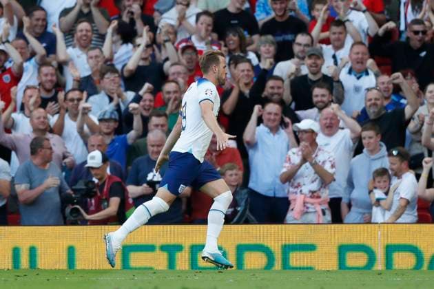 England v North Macedonia UEFA EURO, EM, Europameisterschaft,Fussball 2024 Qualifiers Harry Kane of England celebrates scoring his sides 1st goal during the UEFA Euro 2024 Qualifiers Group C match at Old Trafford, Manchester Copyright: xPaulxChestertonx FIL-18631-0010 UK Newspapers OUT
