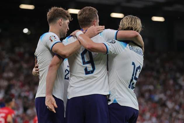 England v North Macedonia UEFA EURO, EM, Europameisterschaft,Fussball 2024 Qualifiers Harry Kane of England celebrates scoring his sides 7th goal from the penalty spot during the UEFA Euro 2024 Qualifiers Group C match at Old Trafford, Manchester Copyright: xPaulxChestertonx FIL-18631-0070 UK Newspapers OUT