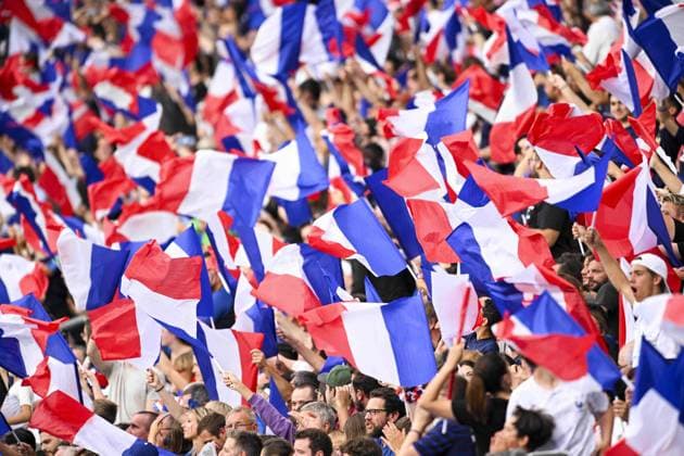 Supporters de l Equipe de France - Ambiance FOOTBALL : France vs Grece - Qualifications Euro2024 - 19 06 2023 JBAutissier Panoramic  