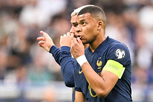 MBAPPE Kylian (FRA) GRIEZMANN Antoine (FRA) FOOTBALL : France vs Grece - Qualifications Euro2024 - 19 06 2023 JBAutissier Panoramic  