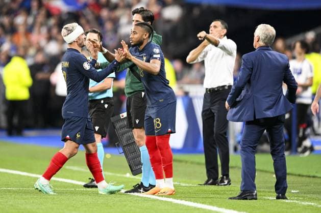 GRIEZMANN Antoine (FRA) remplace par Christopher Nkunku (FRA) FOOTBALL : France vs Grece - Qualifications Euro2024 - 19 06 2023 JBAutissier Panoramic  