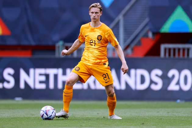 DE JONG Frenkie Team Holland UEFA Nations League 2023 Spiel 3.Platz Spiel Holland - Italien 2 : 3 am 18.06.2023 in Enschede DFL REGULATIONS PROHIBIT ANY USE OF PHOTOGRAPHS as IMAGE SEQUENCES and or QUASI-VIDEO Copyright: xLacixPerenyix