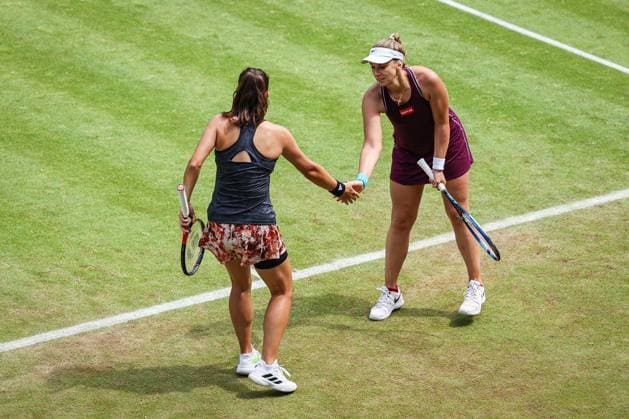 Daria KASATKINA und Sabine LISICKI GER, bett1open presented by ecotrans Group, Berlin, LTTC Rot-Weiß Berlin, 22.06.2023, Copyright: xClaudioxGärtnerx