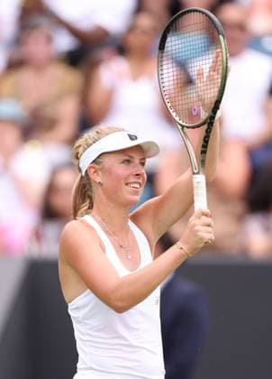 Mandatory Credit: Photo by Ryan Browne Shutterstock (13977104aa) Magdalena Frech of Poland celebrates winning her round of 16 match. Rothesay Classic, Day Four, Tennis, Edgbaston Priory Club, Birmingham, UK - 22 Jun 2023 Rothesay Classic, Day Four, Tennis, Edgbaston Priory Club, Birmingham, UK - 22 Jun 2023 Copyright: xRyanxBrowne Shutterstockx 13977104aa