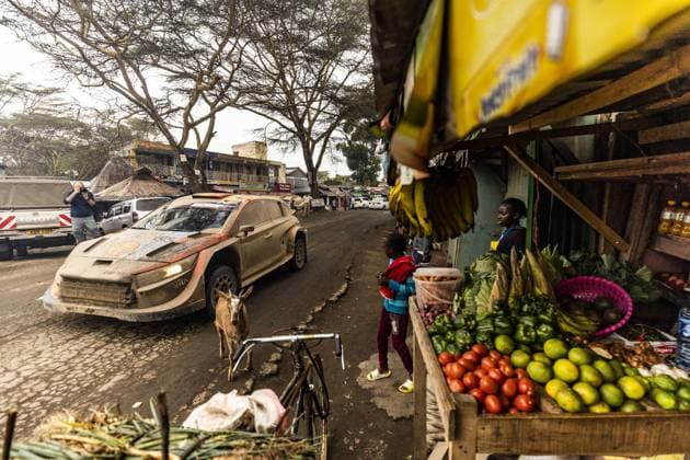 Sport Themen der Woche KW25 Sport Bilder des Tages 11 Thierry NEUVILLE (BEL), Martijn WYDAEGHE (BEL), HYUNDAI SHELL MOBIS WORLD RALLY TEAM, HYUNDAI I20 N Rally1 Hybrid, WRC, Motorsport Rallye, WM action during the Safari Rally Kenya 2023, 7th round of the 2023 WRC World Rally Car Championship, from June 22 to 25, 2023 in Naivasha, Nakuru County, Kenya - AUTO - WRC - SAFARI RALLY KENYA 2023 DPPI Panoramic  RPPA_07_Kenya_2023_576 
