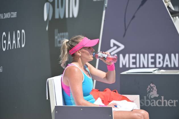 24.06.2023, xbrx, Tennis Bad Homburg Open WTA, Tennis Damen 250, emspor, v.l. Baindl, Kateryna (UKR), pause, trinkt Bad Homburg
