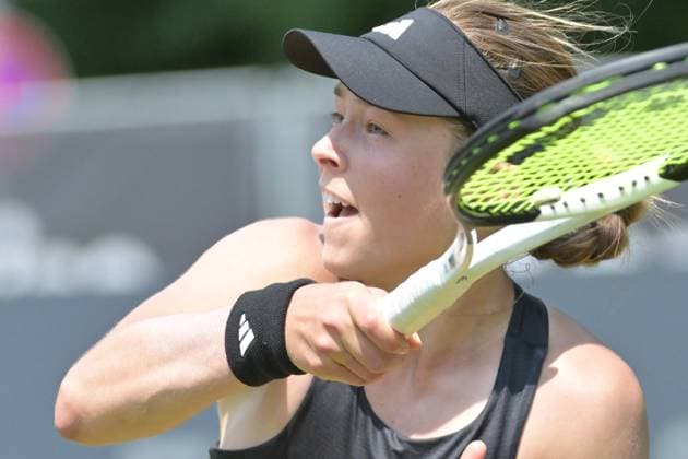 24.06.2023, xbrx, Tennis Bad Homburg Open WTA, Tennis Damen 250, emspor, v.l. Volynets, Katie (USA), fokussiert, konzentriert, spielt den Ball Bad Homburg