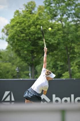 24.06.2023, xbrx, Tennis Bad Homburg Open WTA, Tennis Damen 250, emspor, v.l. Teichmann, Jil (SUI), fokussiert, konzentriert, spielt den Ball Bad Homburg