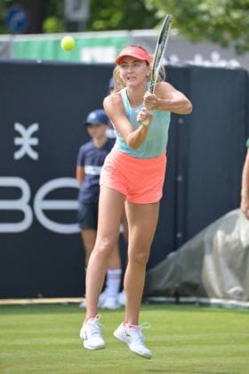 24.06.2023, xbrx, Tennis Bad Homburg Open WTA, Tennis Damen 250, emspor, v.l. Zanevska, Maryna (BEL), fokussiert, konzentriert, spielt den Ball Bad Homburg
