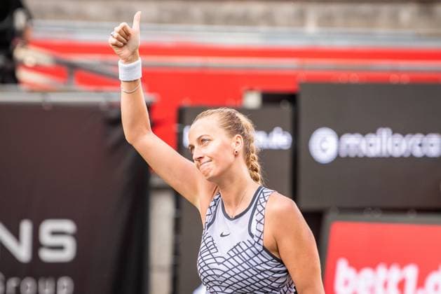 Bett1 Open WTA, Tennis Damen 500. Berlin, 24.06.2023 Petra Kvitova (Tschechien) feiert den Sieg und geht ins Finale Halbfinale Bett1 Open WTA 500. Steffi Graf Stadion, Rot-Weiss Tennis Club, Berlin, 24.06.2023 Bett1Open Copyright: xBEAUTIFULxSPORTS LucianoxLimax