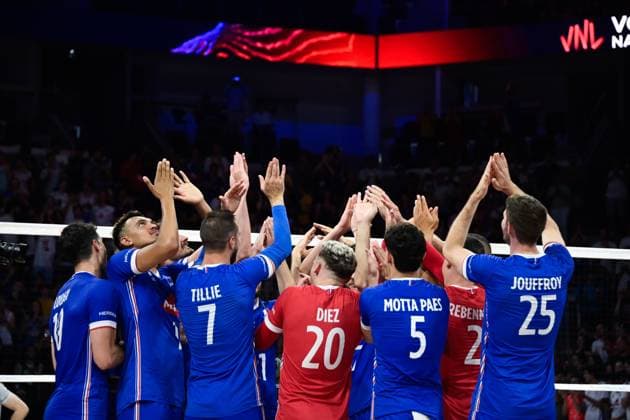 Joie des joueurs de France en fin du match apres sa victoire - VOLLEYBALL : Canada vs France - Orleans - 24 06 2023 FedericoPestellini Panoramic  
