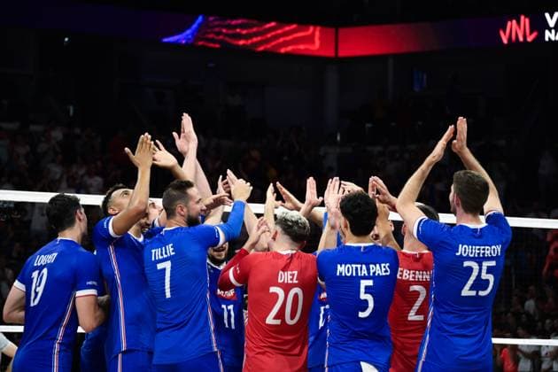 Joie des joueurs de France en fin du match apres sa victoire - VOLLEYBALL : Canada vs France - Orleans - 24 06 2023 FedericoPestellini Panoramic  