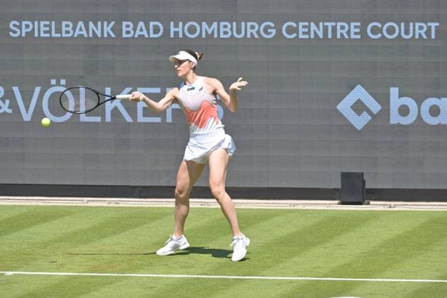 25.06.2023, xbrx, Tennis Bad Homburg Open WTA, Tennis Damen 250, emspor, v.l. Abschiedsspiel Petkovic, Andrea (GER), Aufwaermprogramm der Profis, warm up, Petkovic, Andrea (GER) Bad Homburg