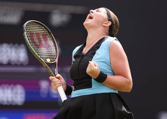 Mandatory Credit: Photo by Ryan Browne Shutterstock (13977110x) Jelena Ostapenko of Latvia celebrates winning the Rothesay Classic Trophy. Rothesay Classic, Day Seven, Tennis, Edgbaston Priory Club, Birmingham, UK - 25 Jun 2023 Rothesay Classic, Day Seven, Tennis, Edgbaston Priory Club, Birmingham, UK - 25 Jun 2023 Copyright: xRyanxBrowne Shutterstockx 13977110x