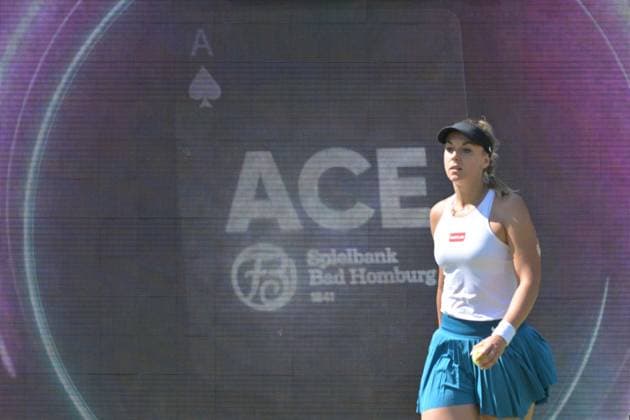 25.06.2023, xbrx, Tennis Bad Homburg Open WTA, Tennis Damen 250, emspor, v.l. Lisicki, Sabine (GER), spielt den Ball, fokussiert, konzentriert Bad Homburg