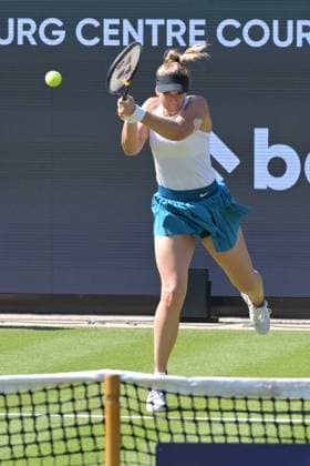 25.06.2023, xbrx, Tennis Bad Homburg Open WTA, Tennis Damen 250, emspor, v.l. Lisicki, Sabine (GER), spielt den Ball, fokussiert, konzentriert Bad Homburg