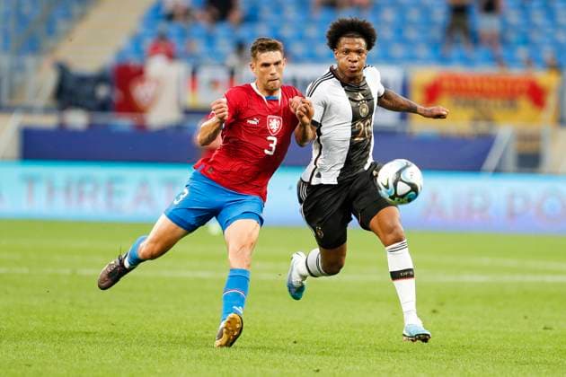 UEFA U21, U 21 EM, Deutschland - Tschechien, 2. Gruppenspiel, 25.06.2023, Adjarabet Arena, Batumi Jessic NGANKAM ( 20, Deutschland, Hertha BSC) im Zweikampf mit Robin HRANAC ( 3, Tschechien), UEFA U21-Fussball-Europameisterschaft in Rumaenien und Georgien, Deutschland - Tschechien, 2. Gruppenspiel, 25.06.2023, Adjarabet Arena, Batumi Copyright: xBEAUTIFULxSPORTS Meuselx