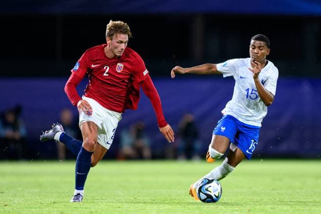 230625 Sebastian Sebulonsen of Norway and Amine Adli of France during the UEFA European Under-21 Championship group stage football match between France and Norway on June 25, 2023 in Cluj-Napoca. Photo: Marius Simensen BILDBYRAN COP 238 MM0022 bbeng fotboll football fotball soccer uefa european under-21 championship euro under-21 U21, U 21 em u21 norge norway france frankrike Copyright: MARIUSxSIMENSEN BB230625BB571