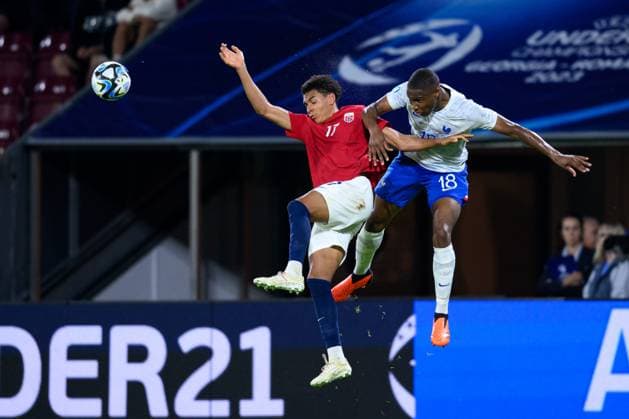 Sport Bilder des Tages 230625 Antonio Nusa of Norway and Bafode Diakite of France during the UEFA European Under-21 Championship group stage football match between France and Norway on June 25, 2023 in Cluj-Napoca. Photo: Marius Simensen BILDBYRAN COP 238 MM0022 bbeng fotboll football fotball soccer uefa european under-21 championship euro under-21 U21, U 21 em u21 norge norway france frankrike Copyright: MARIUSxSIMENSEN BB230625BB575