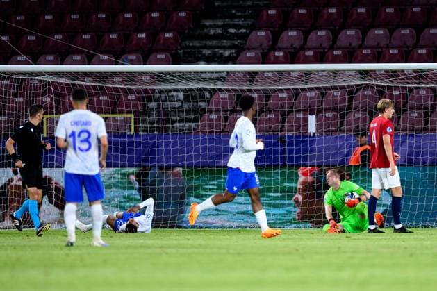230625 Michael Olise of France and Kristoffer Klaesson of Norway in pain during the UEFA European Under-21 Championship group stage football match between France and Norway on June 25, 2023 in Cluj-Napoca. Photo: Marius Simensen BILDBYRAN COP 238 MM0022 bbeng fotboll football fotball soccer uefa european under-21 championship euro under-21 U21, U 21 em u21 norge norway france frankrike Copyright: MARIUSxSIMENSEN BB230625BB595