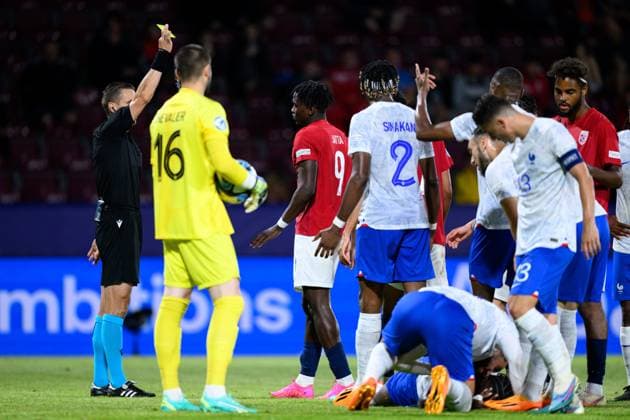 230625 Seedy Ahmed Tijan Jatta of Norway receives a yellow card during the UEFA European Under-21 Championship group stage football match between France and Norway on June 25, 2023 in Cluj-Napoca. Photo: Marius Simensen BILDBYRAN COP 238 MM0022 bbeng fotboll football fotball soccer uefa european under-21 championship euro under-21 U21, U 21 em u21 norge norway france frankrike depp Copyright: MARIUSxSIMENSEN BB230625BB608