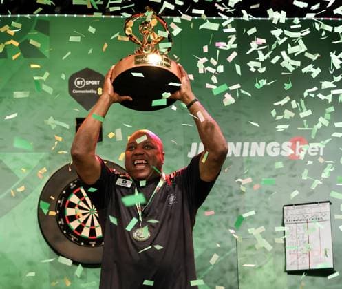 Sport Themen der Woche KW25 Sport Bilder des Tages Darts World Senior Darts Leonard Gates during the World Senior Darts at Westlands, Yeovil, United Kingdom on 25 June 2023. Yeovil Westlands Somerset United Kingdom Editorial use only , Copyright: xChrisxSargeantx PSI-17587-0290
