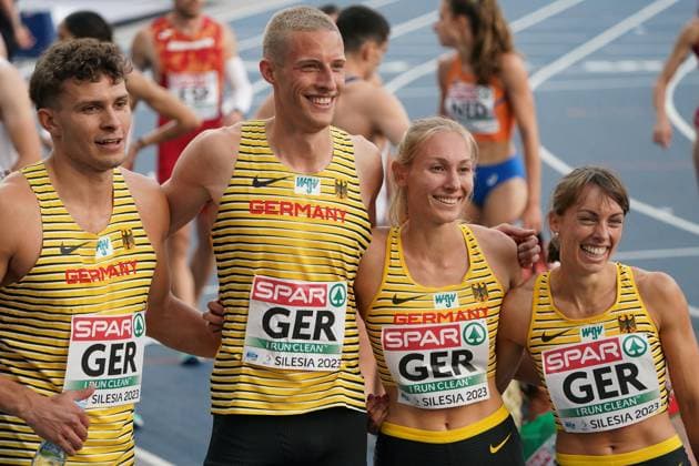 Sport Themen der Woche KW25 Sport Bilder des Tages Leichtathletik, athletics, Team Europameisterschaften, European Team Championships Super League 2023 ,1. Div Silesian stadium, Chorzow, Polen, 23.06.-25.06.2023, 4x400m Mixed Staffel Jean Paul Bredau, Manuel Sanders, Elisa Lechleitner, Carolina Krafzik DLV Team, *** Athletics, athletics, European Team Championships, European Team Championships Super League 2023 ,1 Div Silesian stadium, Chorzow, Poland, 23 06 25 06 2023, 4x400m Mixed Relay Jean Paul Bredau, Manuel Sanders, Elisa Lechleitner, Carolina Krafzik DLV Team,