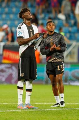 Sport Bilder des Tages UEFA U21, U 21 EM, Deutschland - Tschechien, 2. Gruppenspiel, 25.06.2023, Adjarabet Arena, Batumi Yann-Aurel BISSECK ( 5, Deutschland, Aarhus GF), Youssoufa MOUKOKO ( 11, Deutschland, Borussia Dortmund), UEFA U21-Fussball-Europameisterschaft in Rumaenien und Georgien, Deutschland - Tschechien, 2. Gruppenspiel, 25.06.2023, Adjarabet Arena, Batumi Copyright: xBEAUTIFULxSPORTS Meuselx