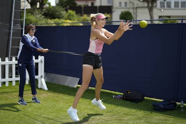 Sport Themen der Woche KW26 Sport Bilder des Tages Mandatory Credit: Photo by Dave Shopland Shutterstock (13984422s) Great Britain s Number one Katie Boulter practice session Rothesay International Eastbourne, Tennis, Day One, Devonshire Park, Eastbourne, UK - 26 Jun 2023 Rothesay International Eastbourne, Tennis, Day One, Devonshire Park, Eastbourne, UK - 26 Jun 2023  Copyright: xDavexShopland Shutterstockx 13984422s