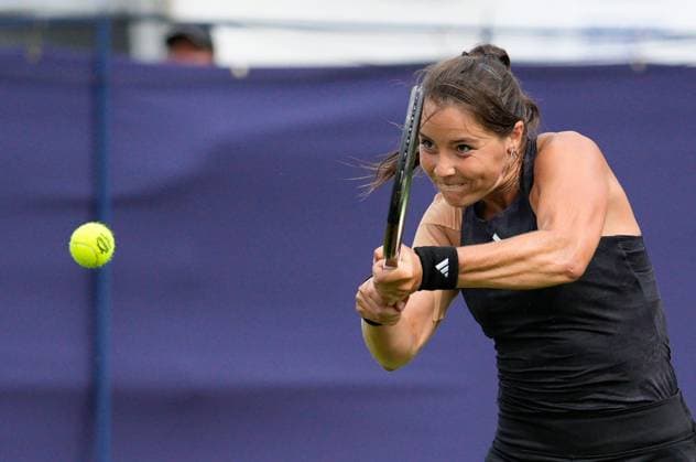 Mandatory Credit: Photo by Dave Shopland Shutterstock (13984422cb) Great Britain s Jodie Burrage action during her 1st round win Rothesay International Eastbourne, Tennis, Day One, Devonshire Park, Eastbourne, UK - 26 Jun 2023 Rothesay International Eastbourne, Tennis, Day One, Devonshire Park, Eastbourne, UK - 26 Jun 2023  Copyright: xDavexShopland Shutterstockx 13984422cb
