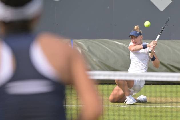Sport Bilder des Tages 26.06.2023, xbrx, Tennis Bad Homburg Open WTA, Tennis Damen 250, emspor, v.l. Teichmann, Jil (SUI), spielt den Ball,fokussiert, konzentriert Bad Homburg