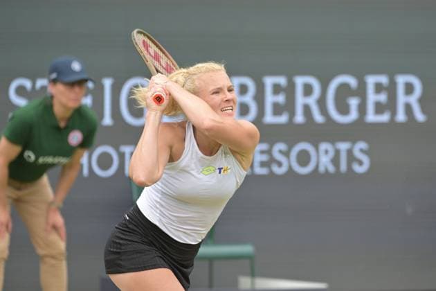 28.06.2023, xbrx, Tennis Bad Homburg Open WTA, Tennis Damen 250, emspor, v.l. Siniakova, Katerina (CZE), spielt den Ball Bad Homburg