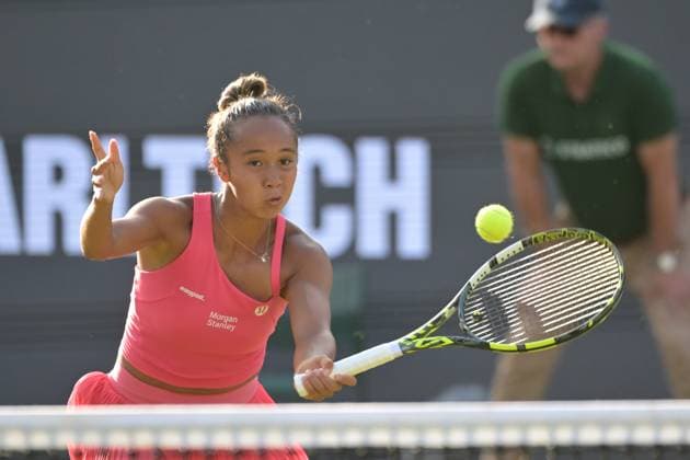Sport Bilder des Tages 28.06.2023, xbrx, Tennis Bad Homburg Open WTA, Tennis Damen 250, emspor, v.l. Fernandez, Leylah (CAN), spielt den Ball, fokussiert, konzentriert Bad Homburg