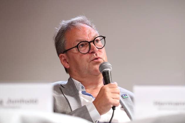 Tourismusfruehstueck: EURO 2024, Spielort Leipzig, 28.06.2023 Hermann Winkler (Praesident Saechsischer Fussball-Verband SFV, Praesident Nordostdeutscher Fussballverband NOFV, Vizepraesident DFB) beim 222. Tourismusfruehstueck am 28.06.2023 in der Moritzbastei Leipzig zum Thema: Anstoss EURO 2024 - Wo steht der Spielort Leipzig ein Jahr vor der Fussball-EM? Copyright: xBEAUTIFULxSPORTS JanxKaeferx