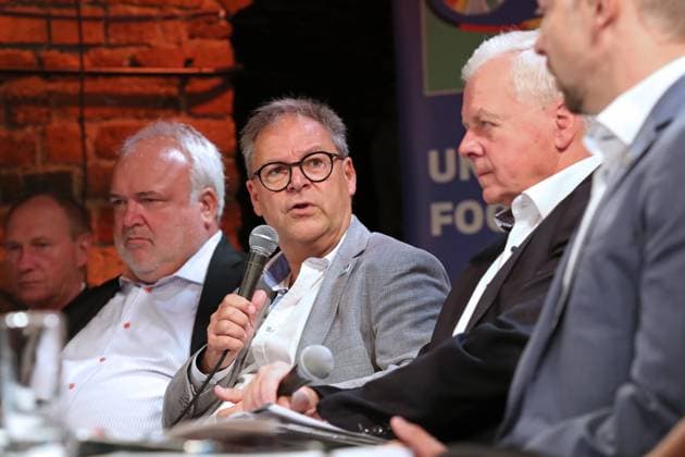 Tourismusfruehstueck: EURO 2024, Spielort Leipzig, 28.06.2023 Hermann Winkler (Praesident Saechsischer Fussball-Verband SFV, Praesident Nordostdeutscher Fussballverband NOFV, Vizepraesident DFB) beim 222. Tourismusfruehstueck am 28.06.2023 in der Moritzbastei Leipzig zum Thema: Anstoss EURO 2024 - Wo steht der Spielort Leipzig ein Jahr vor der Fussball-EM? Copyright: xBEAUTIFULxSPORTS JanxKaeferx