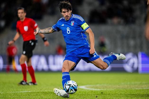 230628 Sandro Tonali of Italy during the UEFA European Under-21 Championship group stage football match between Italy and Norway on June 28, 2023 in Cluj-Napoca. Photo: Marius Simensen BILDBYRAN COP 238 MM0023 bbeng euro under-21 football fotball fotboll italia norge norway soccer taly U21, U 21 u21-em uefa european under-21 championship Copyright: MARIUSxSIMENSEN BB230628BB379