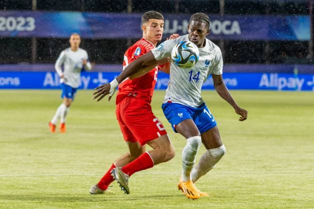 UEFA European Football Championship - Under 21 Men - Switzerland vs France aFrance U21, U 21 Ä™s Castello Lukeba nd Swiss U21™s Fabian Rieder during the third qualifying round UEFA European Under-21 Championship 2023 soccer match Switzerland U21 vs. France U21 at the CFR Cluj Stadium in Cluj Napoca, Romania, 28nd of June 2023 Cluj-Napoca CFR Cluj Stadium Romania Copyright: xVinnyxOrlandox xLiveMediax LPS_985872