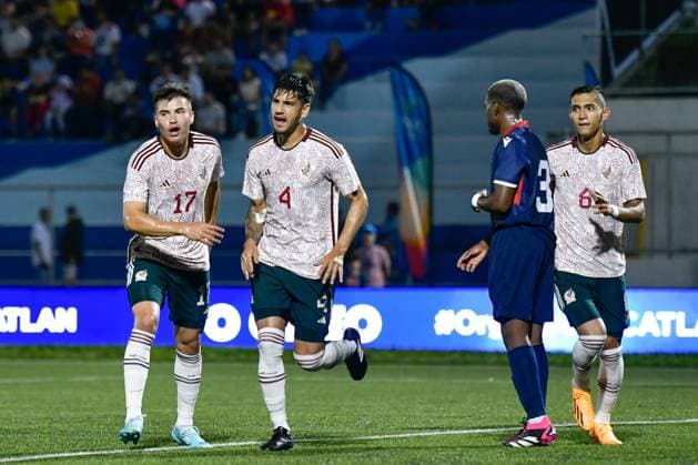 RECORD DATE NOT STATED JCC San Salvador 2023 Mexico vs Dominican Republic Jesus Gomez celebrates his goal 1-0 of Mexico during the game Mexico vs Dominican Republic, corresponding to Group A of Mens Soccer at the Central American and Caribbean Games San Salvador 2023, at Las Delicias National Stadium, on June 28, 2023. <br><br> Jesus Gomez celebra su gol 1-0 de Mexico durante el partido Mexico vs Republica Dominicana, correspondiente al Grupo A del Futbol Masculino en los Juegos Centroamericanos y del Caribe San Salvador 2023, en el Estadio Nacional Las Delicias, el 28 de Junio de 2023. SAN SALVADOR SAN SALVADOR EL SALVADOR  Copyright: xAdrianxMaciasx 20230628212624_JCC_23_M_MEX_DOM_GOMEZ13