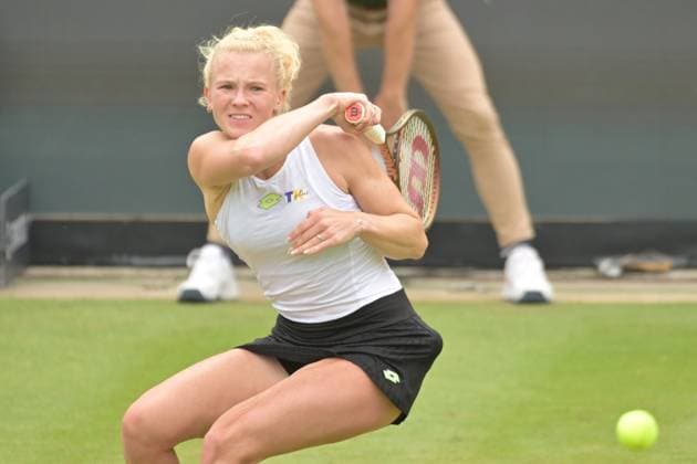 28.06.2023, xbrx, Tennis Bad Homburg Open WTA, Tennis Damen 250, emspor, v.l. Siniakova, Katerina (CZE), spielt den Ball, fokussiert, konzentriert Bad Homburg