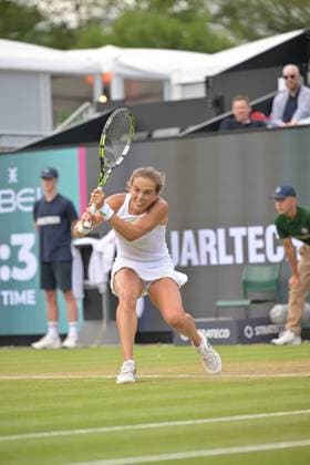 28.06.2023, xbrx, Tennis Bad Homburg Open WTA, Tennis Damen 250, emspor, v.l. Bronzetti, Lucia (ITA), spielt den Ball, fokussiert, konzentriert Bad Homburg