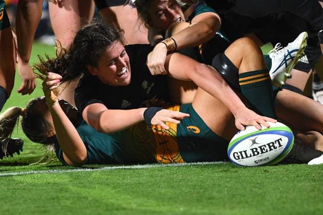 Sport Themen der Woche KW26 RUGBY AUSTRALIA NEW ZEALAND, Chelsea Bremner of New Zealand scores a try during the Rugby Union match between the Australian Wallaroos and the New Zealand Black Ferns at Kayo Stadium in Brisbane, Thursday, June 29, 2023. ( NO ARCHIVING, EDITORIAL USE ONLY, NO USE IN BOOKS WITHOUT CONSENT BRISBANE QUEENSLAND AUSTRALIA  Copyright: xJONOxSEARLEx 20230629001815679038