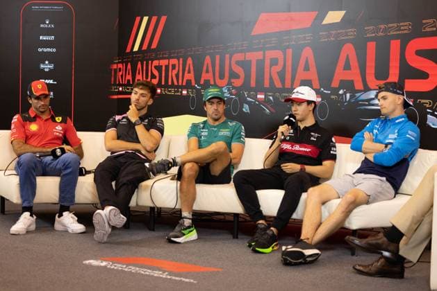 FORMULA 1 - GP of Austria 2023 SPIELBERG,AUSTRIA,29.JUN.23 - MOTORSPORTS, FORMULA 1 - Grand Prix of Austria, Red Bull Ring, press conference, PK, Pressekonferenz Image shows Carlos Sainz (ESP Ferrari), Pierre Gasly (FRA Alpine), Fernando Alonso (ESP Aston Martin), Zhou Guanyu (CHN Alfa Romeo) and Logan Sargent (USA Williams).  GEPAxpictures xMatthiasxTrinkl