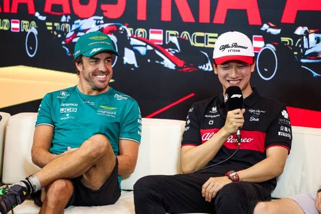 ALONSO Fernando (spa), Aston Martin F1 Team AMR23, ZHOU Guanyu (chi), Alfa Romeo F1 Team Stake C43, portrait during the 2023 Formula 1 Rolex Grosser Preis von Osterreich, 2023 Austrian Grand Prix, 9th round of the 2023 Formula One World Championship, WM, Weltmeisterschaft from June 30 to July 2, 2023 on the Red Bull Ring, in Spielberg, Austria - F1 - AUSTRIAN GRAND PRIX 2023 DPPI Panoramic  00123022_GOOD0460 