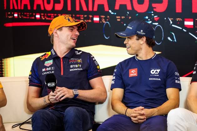 VERSTAPPEN Max (ned), Red Bull Racing RB19, DE VRIES Nyck (ned), Scuderia AlphaTauri AT04, portrait during the 2023 Formula 1 Rolex Grosser Preis von Osterreich, 2023 Austrian Grand Prix, 9th round of the 2023 Formula One World Championship, WM, Weltmeisterschaft from June 30 to July 2, 2023 on the Red Bull Ring, in Spielberg, Austria - F1 - AUSTRIAN GRAND PRIX 2023 DPPI Panoramic 00123022_GOOD0652