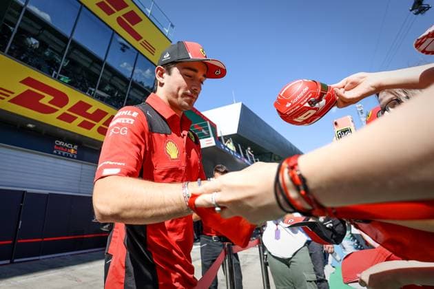 FORMULA 1 - GP of Austria 2023 SPIELBERG,AUSTRIA,29.JUN.23 - MOTORSPORTS, FORMULA 1 - Grand Prix of Austria, Red Bull Ring, preview, pit lane walk. Image shows Charles Leclerc (MCO Ferrari).  GEPAxpictures xManfredxBinder