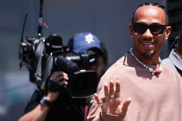 F1 Austrian Grand Prix 2023 Practice Lewis Hamilton of Mercedes before practice ahead of the Formula 1 Austrian Grand Prix at Red Bull Ring in Spielberg, Austria on June 30, 2023. Spielberg Austria  Copyright: xJakubxPorzyckix originalFilename:porzycki-f1austri230630_npjUL.jpg