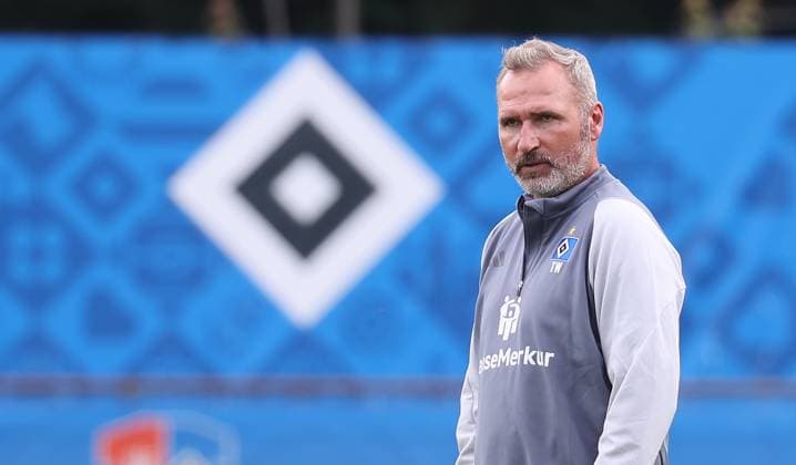 Sport Themen der Woche KW26 Sport Bilder des Tages Cheftrainer Tim Walter (HSV) Fussball, Herren, Saison 2023 2024, 2.BL, Volksparkstadion, Hamburger SV, Trainingsstart DFL REGULATIONS PROHIBIT ANY USE OF PHOTOGRAPHS AS IMAGE SEQUENCES AND OR QUASI-VIDEO. *** Head coach Tim Walter HSV football, men, season 2023 2024, 2 BL, Volksparkstadion, Hamburger SV, start of training DFL REGULATIONS PROHIBIT ANY USE OF PHOTOGRAPHS AS IMAGE SEQUENCES AND OR QUASI VIDEO